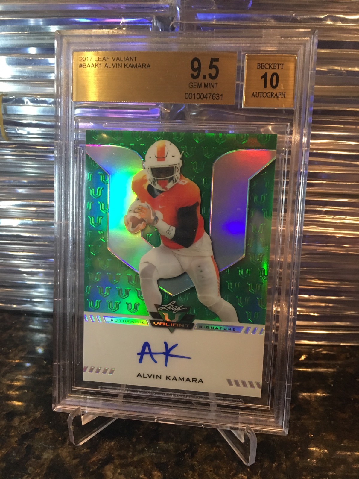 Alvin Kamara Leaf Valiant Autographs #AK1 Base