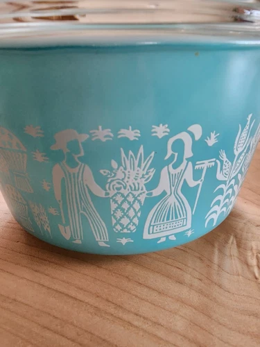 Vintage Pyrex BUTTERPRINT AMISH CINDERELLA BOWL w LID #473 1qt Turquoise