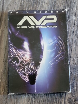 AVP Alien Vs. Predator (Full Screen Edition) DVD With Slipcover