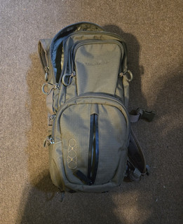 Eberlestock Mini Me Green Hydration Pack 10L 2 Pockets Adjustable Padded Straps