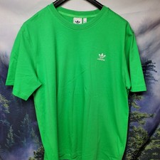 NEW Adidas Trefoil Mens Size Large Green Short Sleeve Essentials Logo Shirt Tee