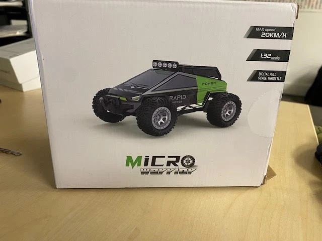 2.4GHZ Micro Warrior 1:32 Scale R/C Car - Image 4 of 4
