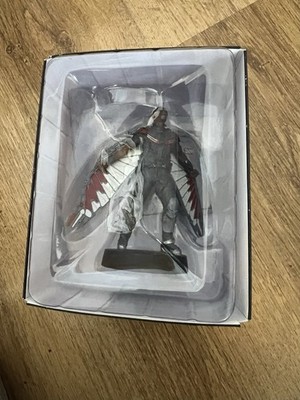     #44 THE FALCON Eaglemoss Marvel Movie Figurine Collection