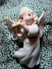 1996 Precious Moments Porcelain Angel Ornament "Joy To The World" 153338
