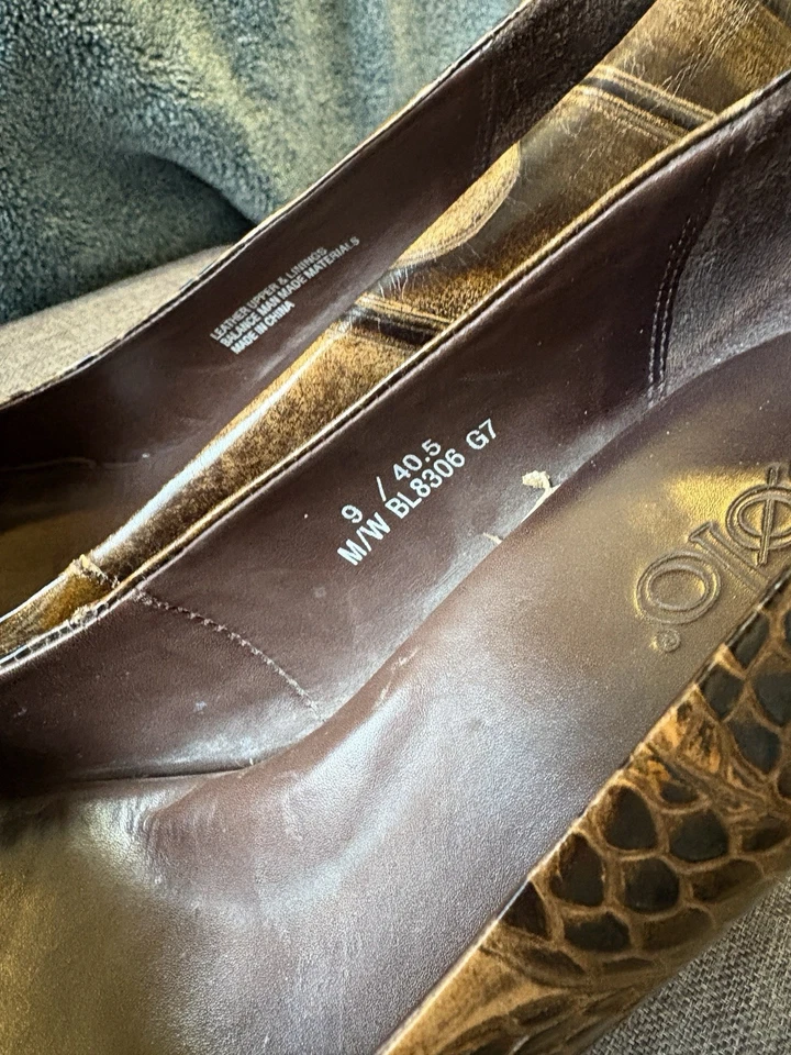 Nuevo BOLO Mujer Cuero Artesanal Marrón Lazo Tacón Medio Zapatos Zapatos de salón talla 9 EE. UU. Foto 4 de 4