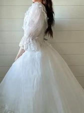 Vintage 1980s Princess Style Cinderella Wedding Dress Puff Sleeve 