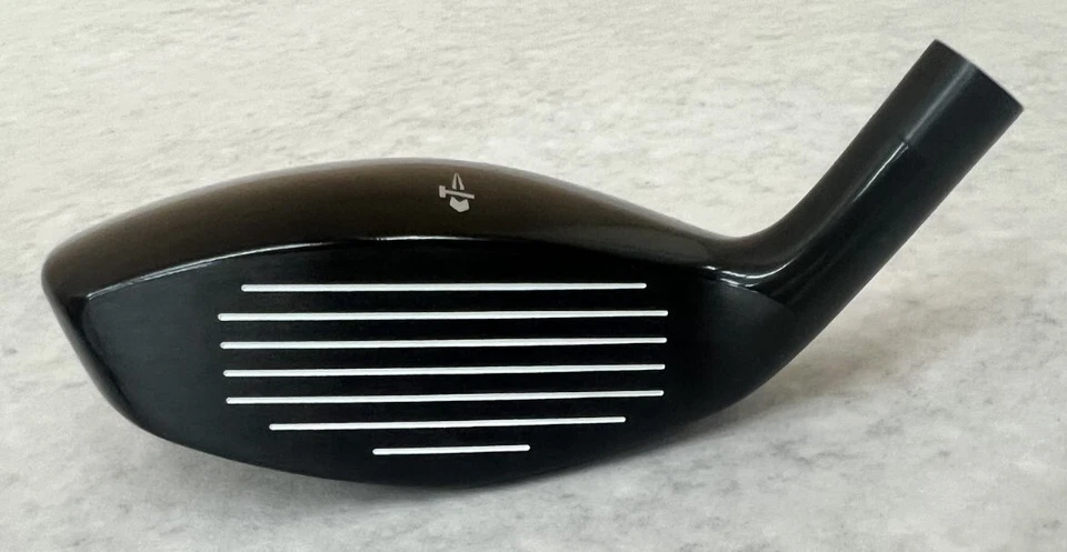 Tour Edge Hot Launch E522 Houdini Sole 4 Hybrid Golf Club Head - Image 3 of 4