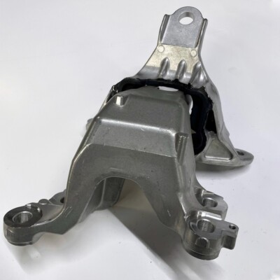 Left Manual Trans Mount W. Bracket 1PC for Honda Civic 21-16 1.5L