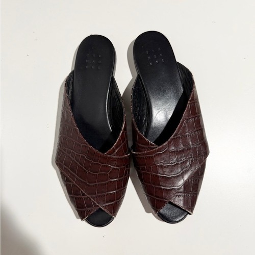 TRA MAD RKE Tra Mad Rke Distressed Leather Sandal Snaleskin