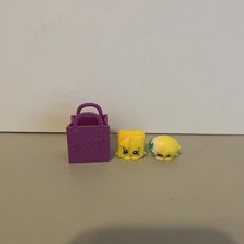 Shopkins Yellow Figurines  Purple Shopping Bag Plastic Cartoon Character