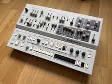 UDO Audio Super 6 Desktop 12-Voice Polyphonic...