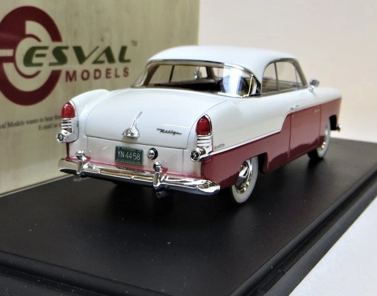 ESVAL MODELS 1:43 1955 WILLYS AERO BERMUDA 2 PUERTAS TECHO RÍGIDO. LTD: 250. NUEVO. Foto 2 de 4