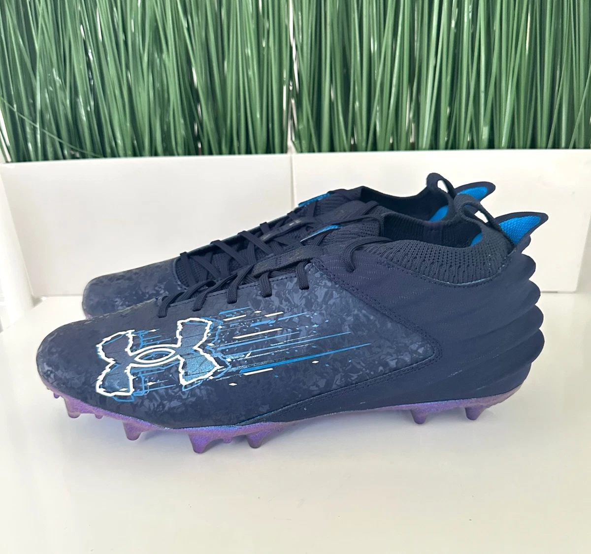 Under armour Blue 13 US Football Shoes & Cleats for Men for  display picture 3