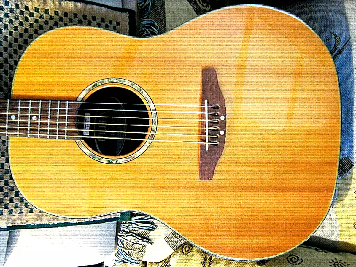 Vintage ovation cheap acoustic guitar