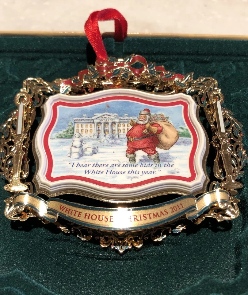 WHITE HOUSE 2011 CHRISTMAS ORNAMENT HONORS TEDDY ROOSEVELT SANTA OBAMA New Foto 2 de 4