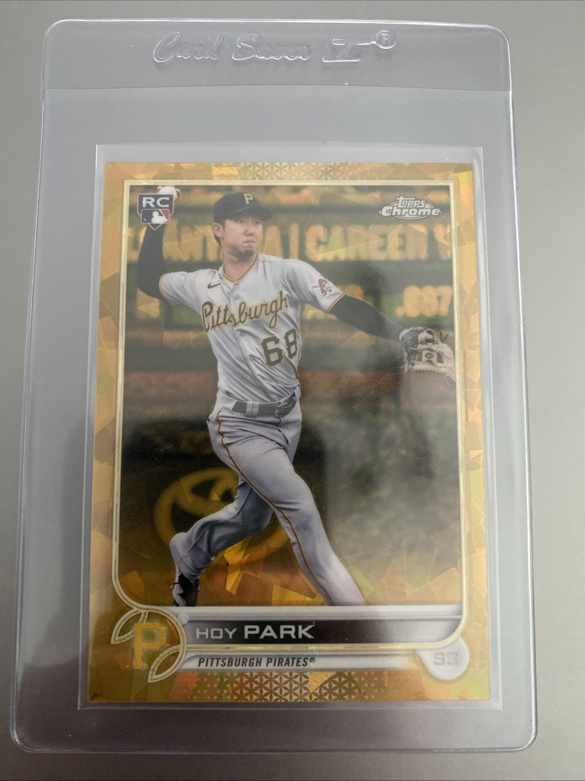 2022 Topps Chrome Sapphire Gold #184 Hoy Park /50 Gold Rookie RC
