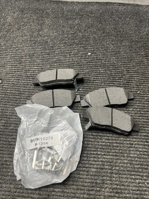 Disc Brake Pad Set-Priority One Ceramic BPR Bendix CFC1394