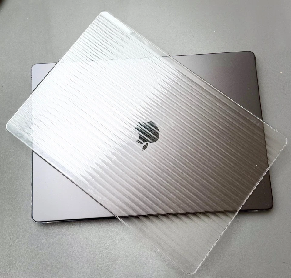 Apple MacBook Pro 16" M3 Pro · 18GB · 512GB, photo 3 sur 5
