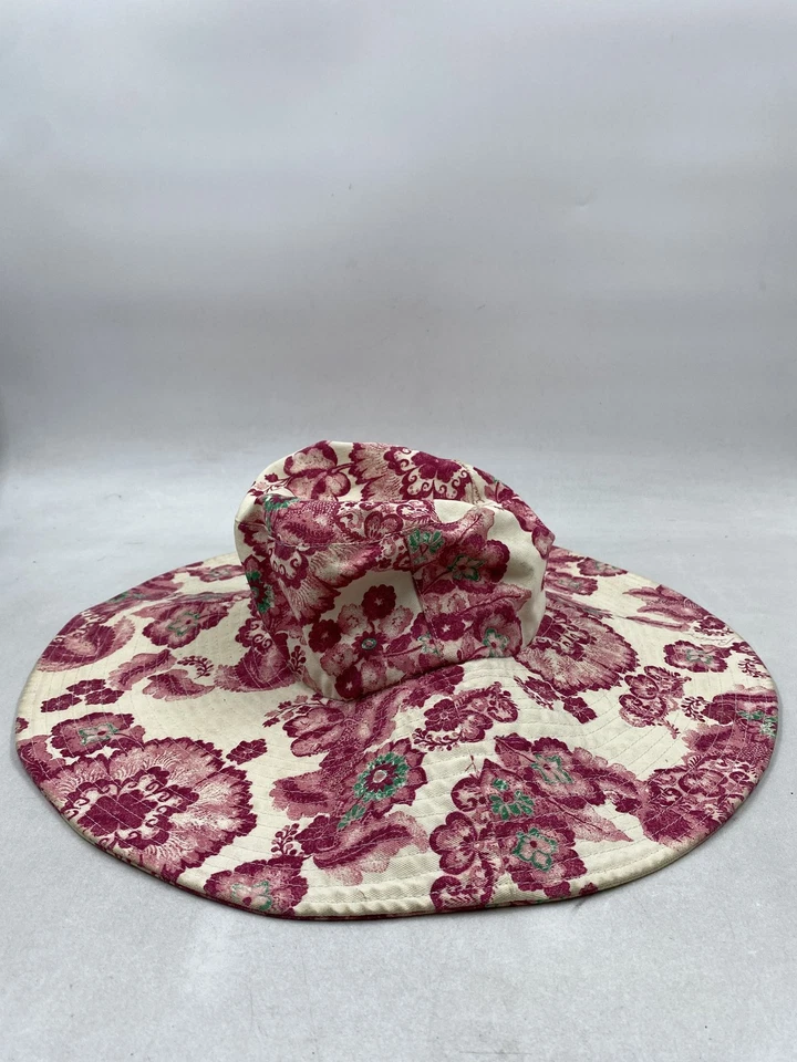 Sombrero Burberry multicolor floral ala ancha para mujer Foto 4 de 4