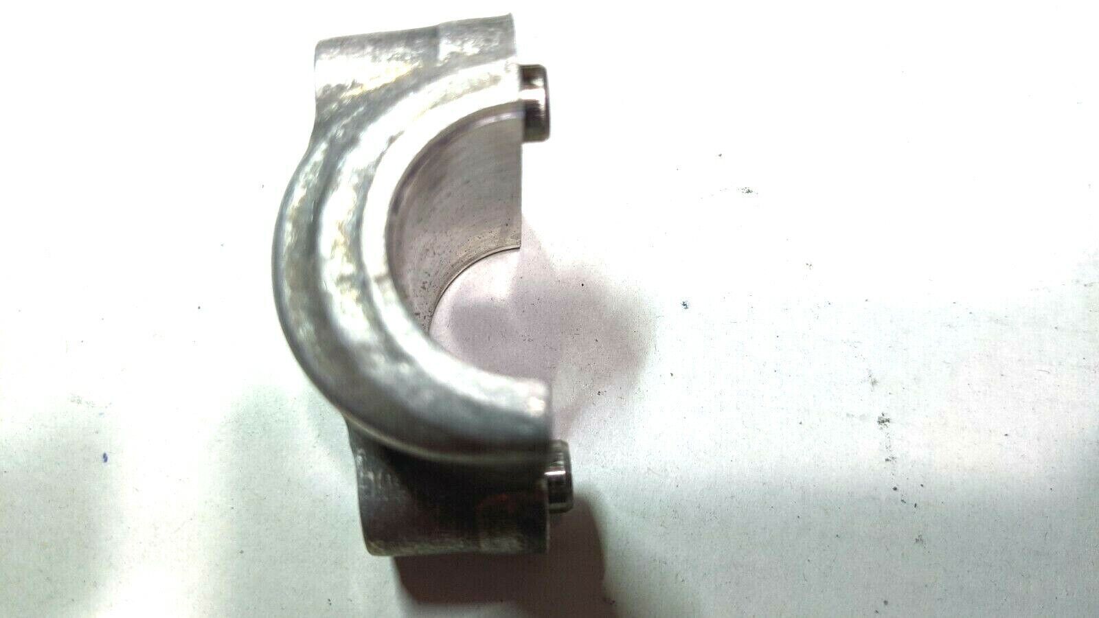 FERRARI 348 PARTS  ENGINE RIGHT HEAD CAMSHAFT CAP # 10