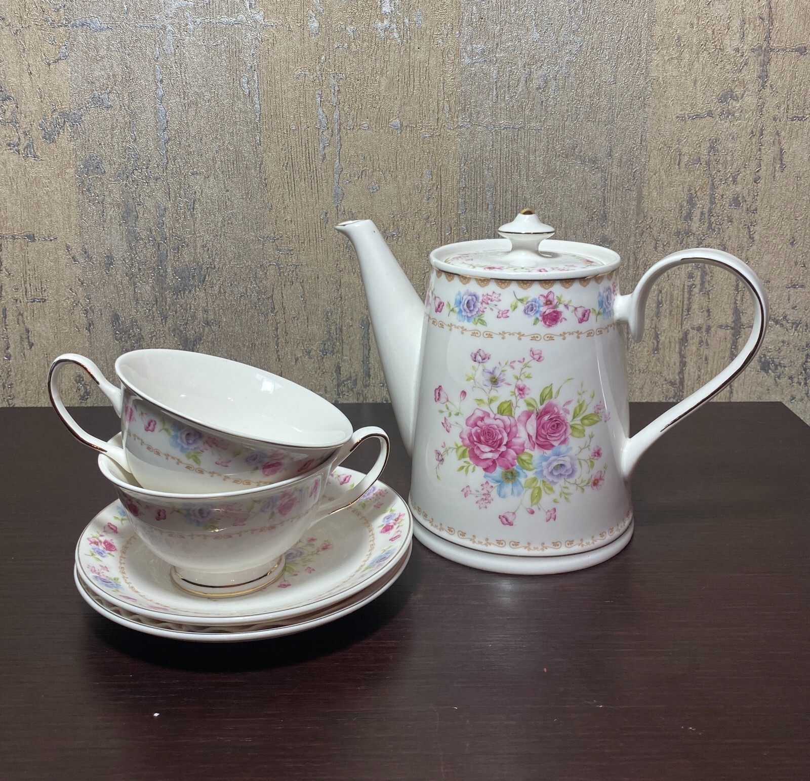 Shabby Chic Teaware 5 Piece Boxed Set Roses, Floral Pattern