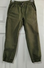 Casual green pants for kids, size 6/7