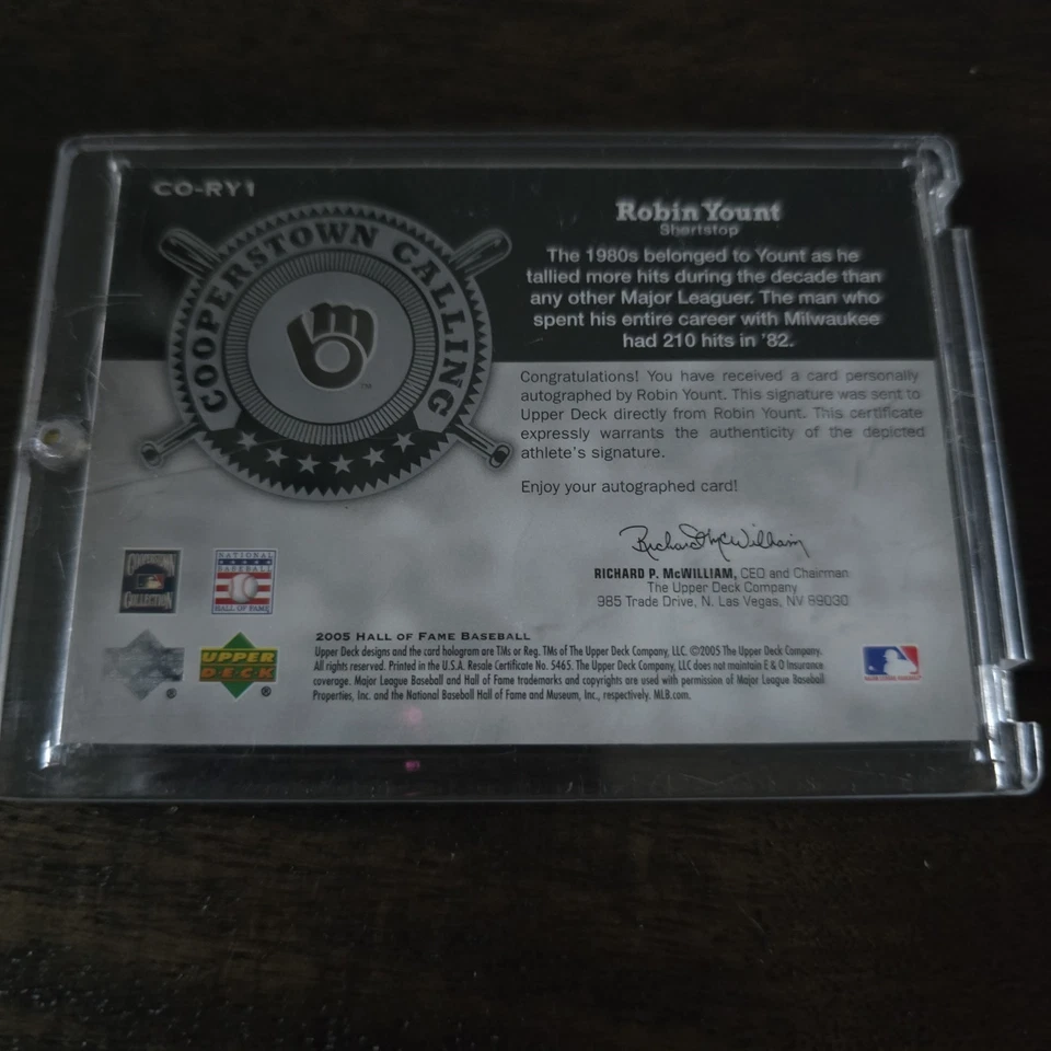 Cooperstown Calling Robin Yount 2005 Upper Deck HOF verde 25/02 automático Foto 2 de 3