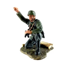 1:30 Metal W. Britain Britains WWII German Army Soldier Pak 40 Observer Crewman