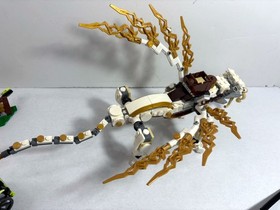 LEGO Ninjago: Master Wu Dragon 70734 + Airjitzu Kai Flyer 70739