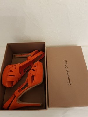 GIANVITO ROSSI High Heel Sandalen mit Knöchelriemchen Gr. DE40 koralle