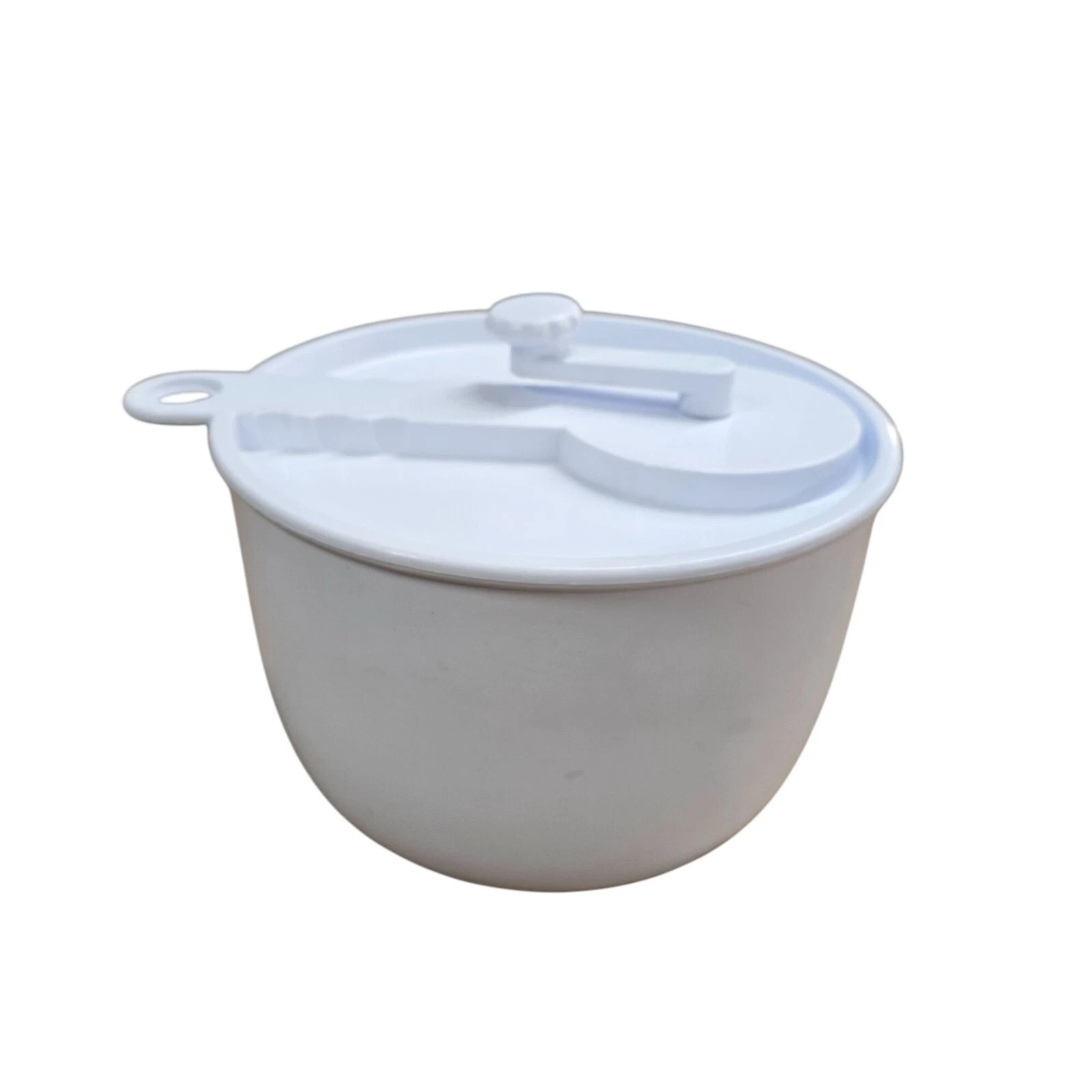 Copco Vintage White Plastic Salad Spinner With Manual Hand Crank Lid & Drain Bas
Opens in a new wind