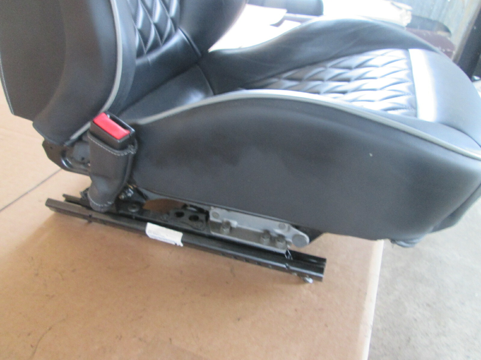 Ferrari California - LH Seat Complete