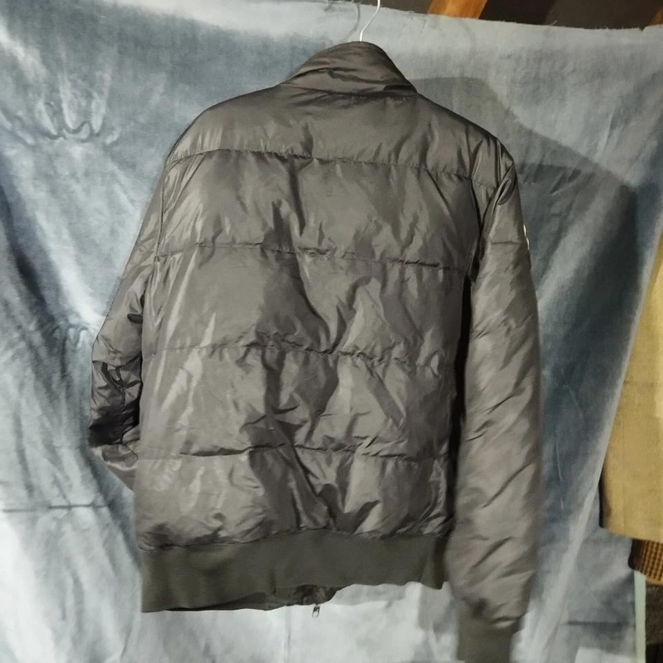 Fendi Puffer Jacket Goose Feather Down Men's Size Medium - Image 3 of 4