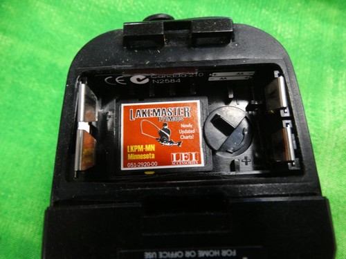 Lowrance iFINDER EXPEDITION GPS Color W/Minnesota LakeMaster Card for Fishing - Picture 7 of 8