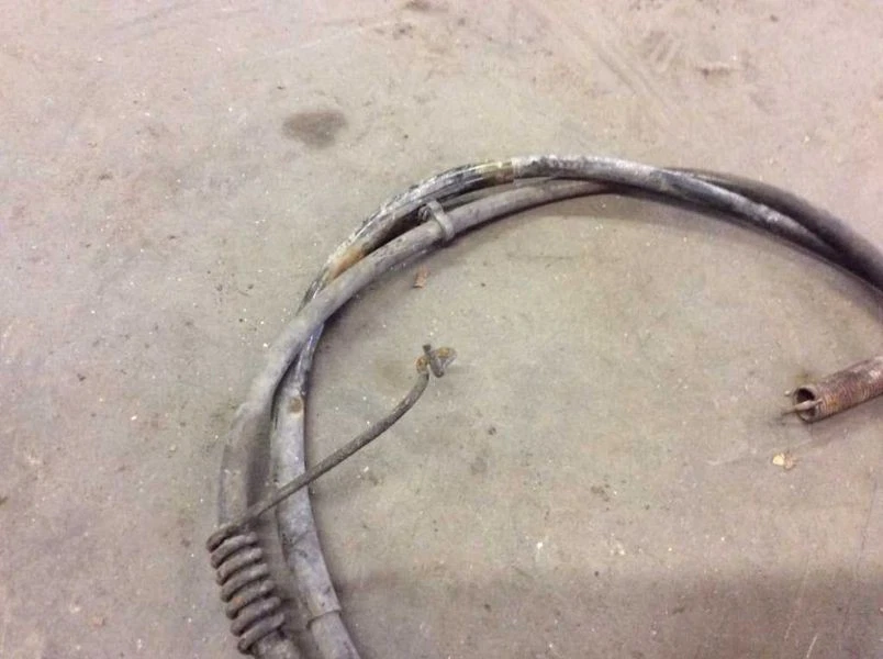 01 02 03 04 05 06 07 CABLE FRENO EMERGENCIA FORD E250 E350 E450 EJE TRASERO DERECHO Foto 4 de 4