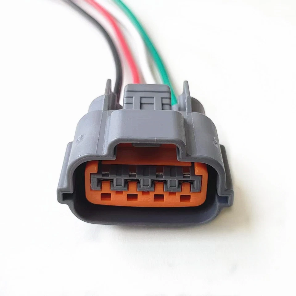 Alternator Connector Pigtail For 1995-2002 Mitsubishi Mirage & 1996-2012 Galant Foto 2 de 4