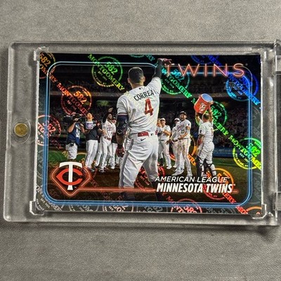 Minnesota Twins Team Card 2024 Topps #692 582 Montgomery Club Refractor Foil