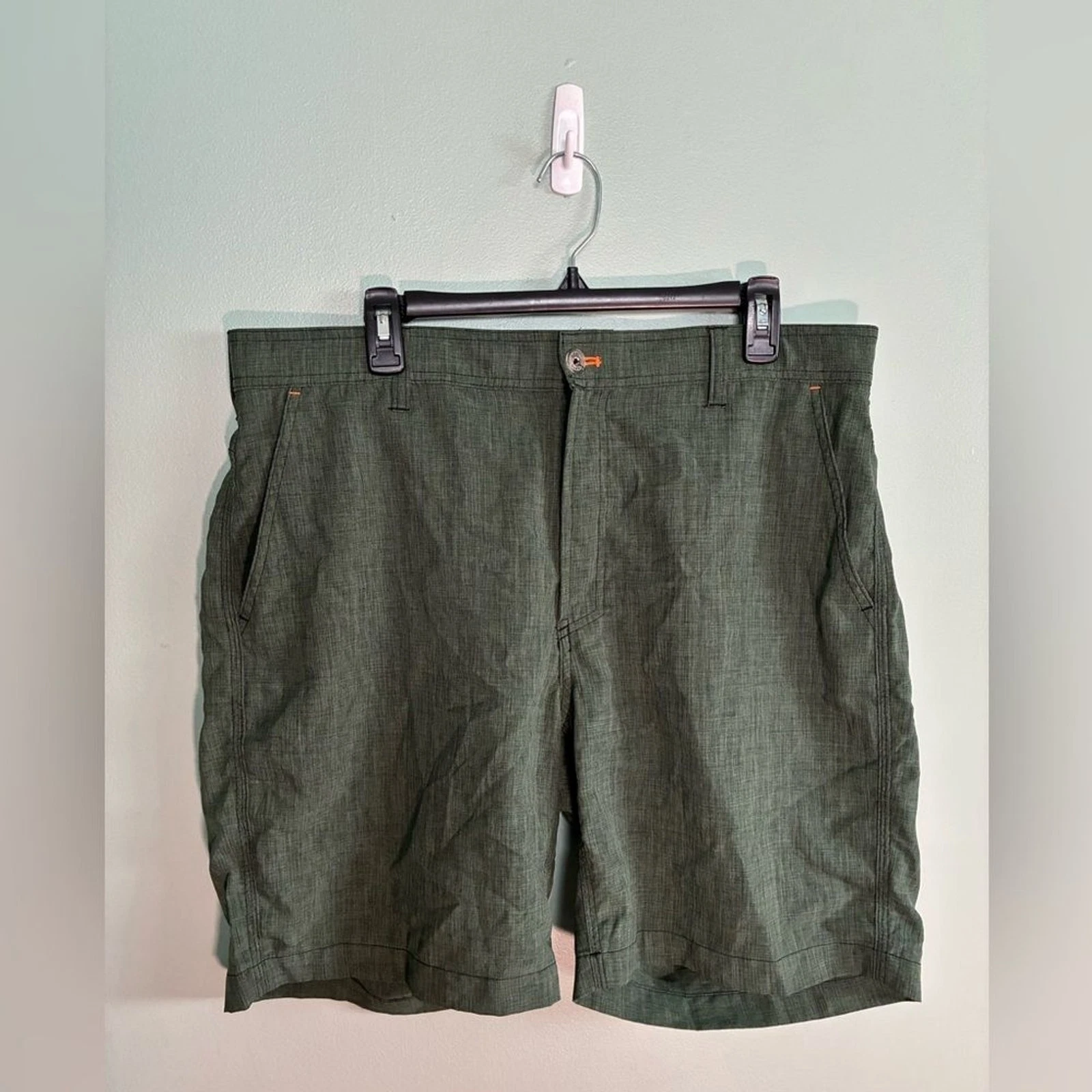 Orvis Shorts Adult 38W Green Golf Chino 4 Pockets Flat Front Quick Dry Light Men
