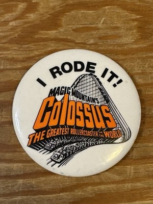 Vintage Magic Mountain Colossus Rollercoaster Button Pin 1978 Six Flags