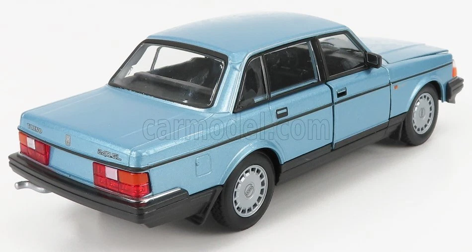 MODELLINO AUTO STATICO WELLY VOLVO 240 GL 1986 BLU MODELLISMO SCALA 1/24 - Immagine 2 di 4