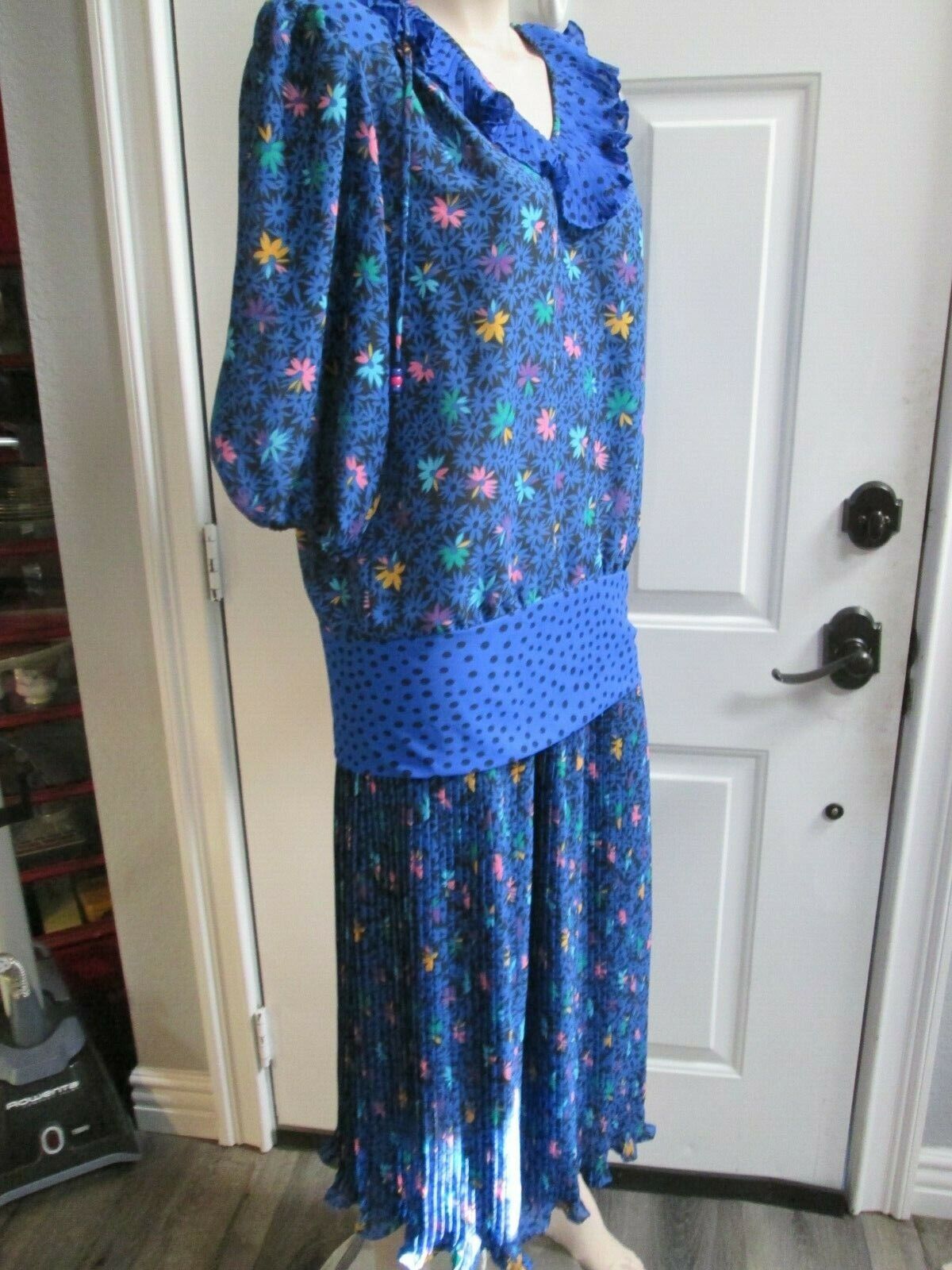 Vtg ASSORTI for Susan Freis MIDI floral pleated b… - image 6
