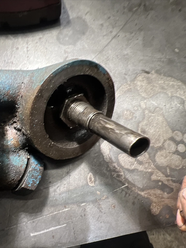 Chrysler marine 360 oil filter adapter - Image 3 of 4