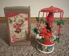 SANTA CLAUS REINDEER CELLULOID WIND UP TOY 1930s JAPAN WORKS
