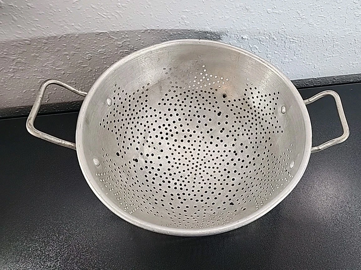 Vintage Mirro Colander Strainer Aluminum 7 Star with Handles
Opens in a new window or tab