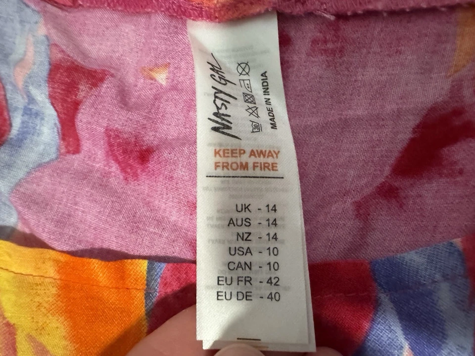 Nasty Gal Brillante Estampado Floral Mini Falda Pelmet Rosa Caliente Nueva Con Etiquetas Talla 10 Foto 3 de 4