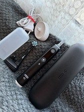 Oral-B iO Series 6 Elektrische Zahnbürste, Black Lava, Inkl. Ersatzbürstenköpfe