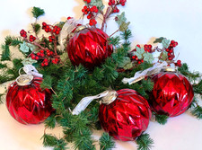 RED MERCURY KUGEL STYLE GLASS CHRISTMAS ORNAMENTS. SET of 4.  BEAUTIFUL 