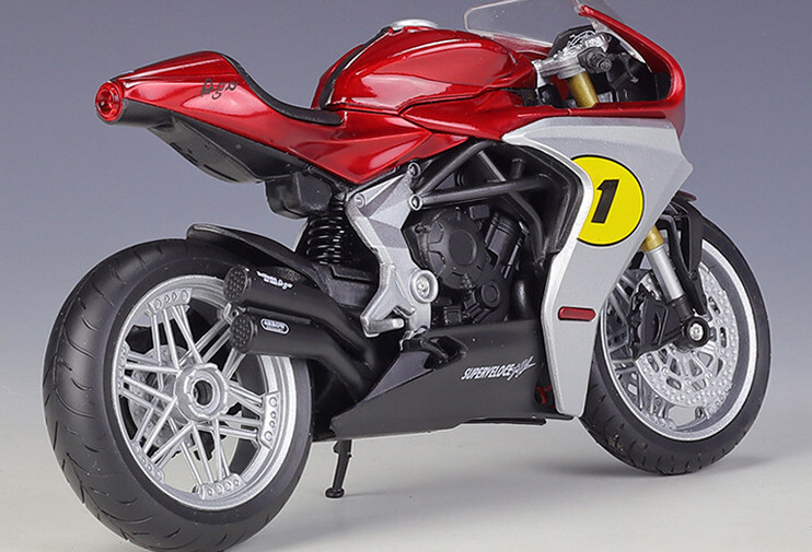オートバイ・バイク Revell MV Agusta Street Racer 1/12 オートバイ・バイク Revell MV Agusta Street Racer 1/12 Revell
