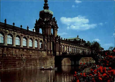 DRESDEN Sachsen AK DDR Postkarte Kronentor des Zwinger ~1974 Verlag Brück & Sohn - Bild 1 von 2
