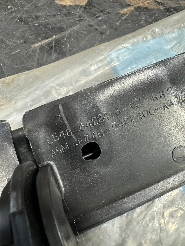 FORD TAURUS SHO SABLE 1986 1987 1988 1989 MANIJA PUERTA DELANTERA LADO PASAJERO NUEVO EN STOCK Foto 4 de 4